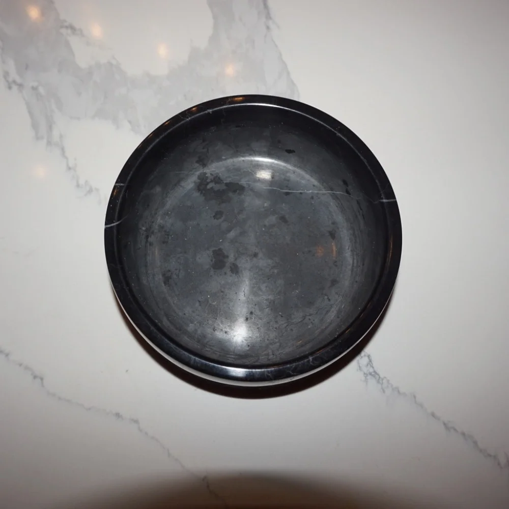 ame gemella marble pet bowl (small to medium size pets)